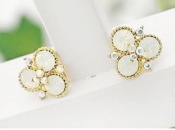 Grace diamond setting flowers stud earrings  