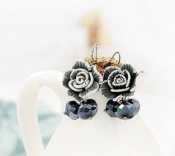  Retro grace rose earrings  Eh00109black