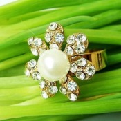 Pearl and Diamond flower lovers ring Jz00239