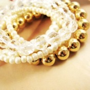 Occident Lovelt multi-layer pearl bracelet