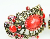 Retro jewel bangle  Sz00041red