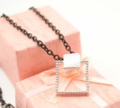  Lovely shell hollow out squareness necklace 