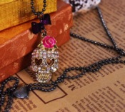 Diamond skeleton with bowknot necklace  Xl00249