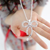 Diamond bowknot necklace Xl00366silver